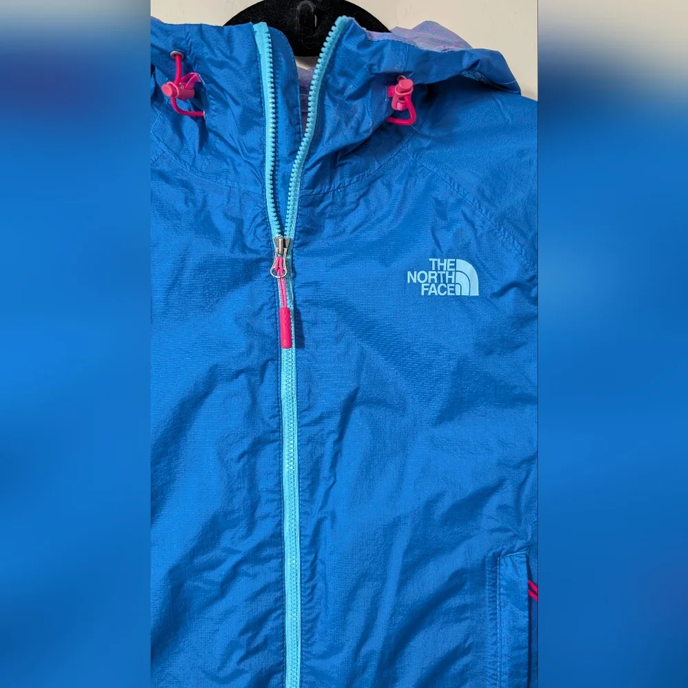 The North Face Women's HyVent 2.5L Rain Jacket Hooded Lightweight Size XS Blue - Picture 2 of 8